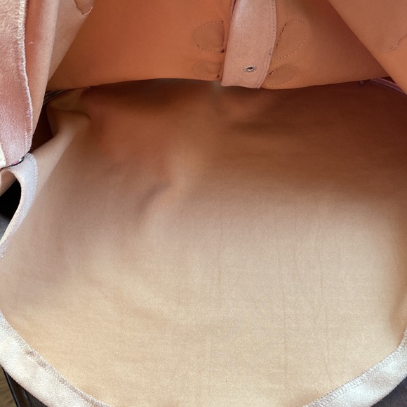 Little Lass Toddler Poncho with Floral Embroidery Size 2T - Picture 5 of 6